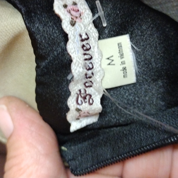 Olive 🫒 Chiffon Dress w/Black Sash SZ M Ladies - Picture 13 of 13